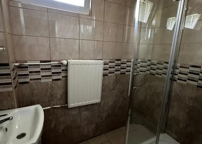Apartman Karnat 3 Ze Sniadaniem *